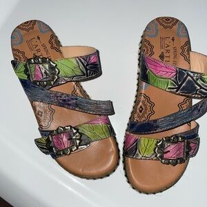 L'Artiste by Spring Step artsy leather  modern Sandal Women's size 36 Wedge/flat